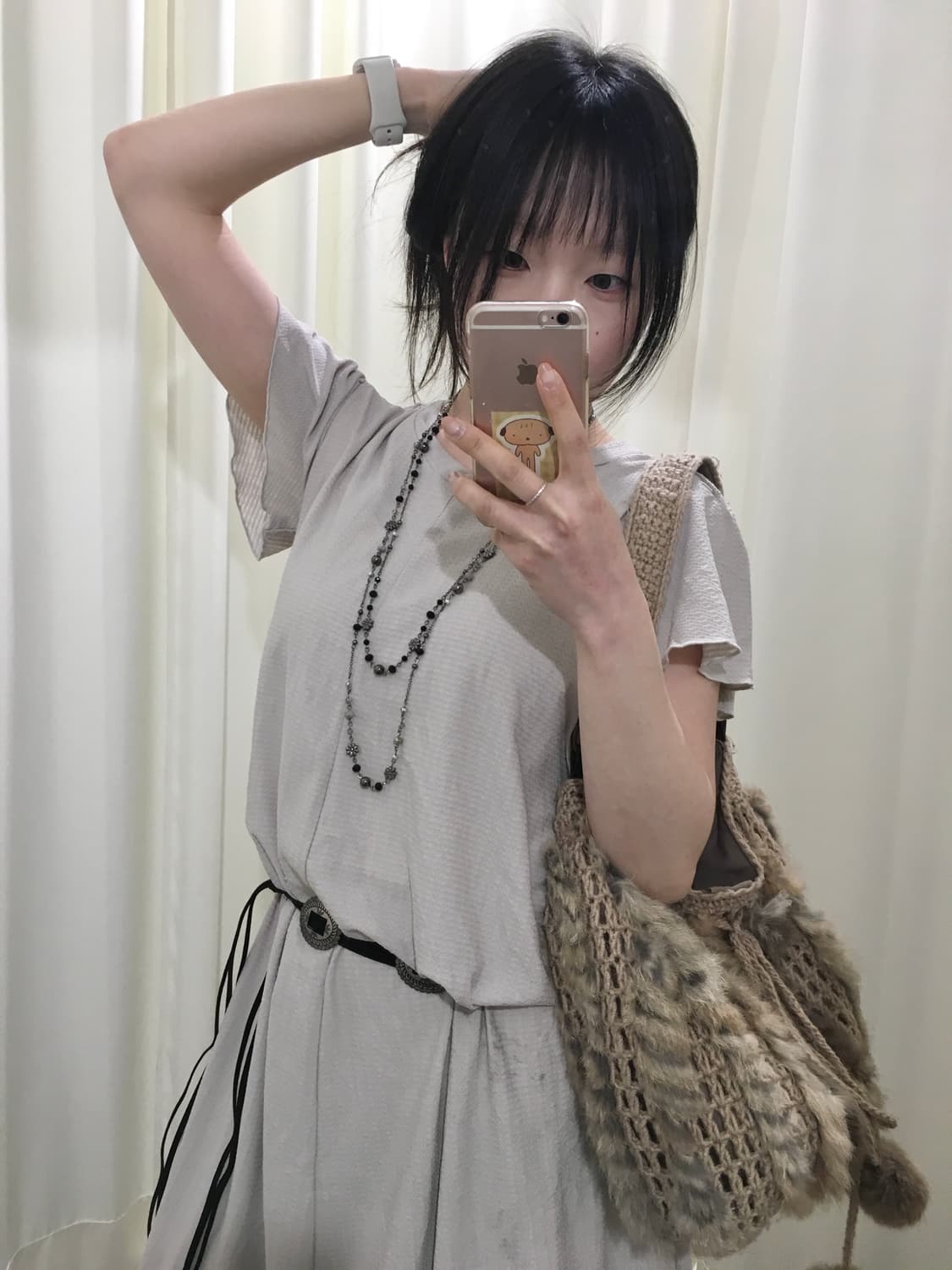 숄더 트위스트 포인트 원피스 상품이미지3