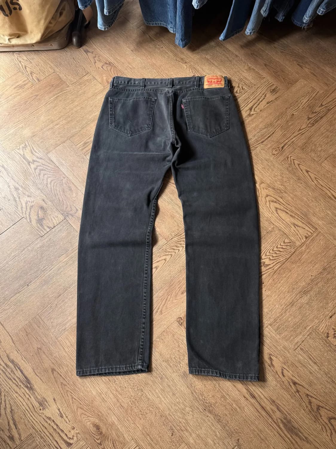 [38]리바이스 505 레귤러 스트레이트핏 흑청 데님 팬츠 상품이미지1