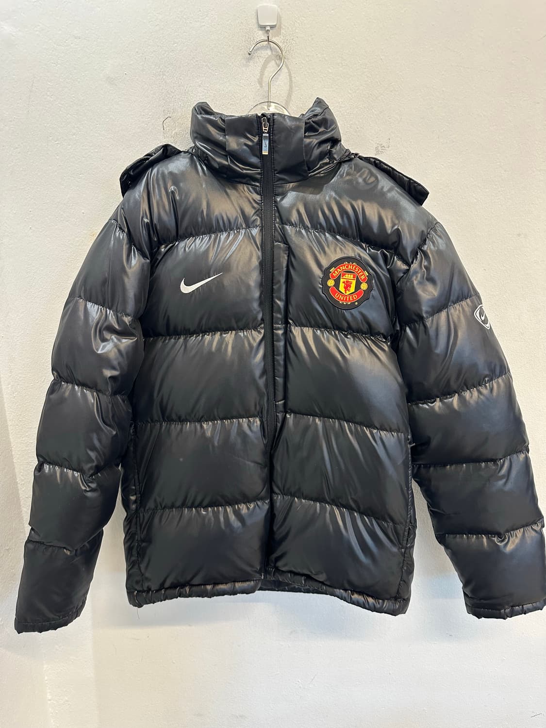 Nike x manchester united padding 상품이미지1