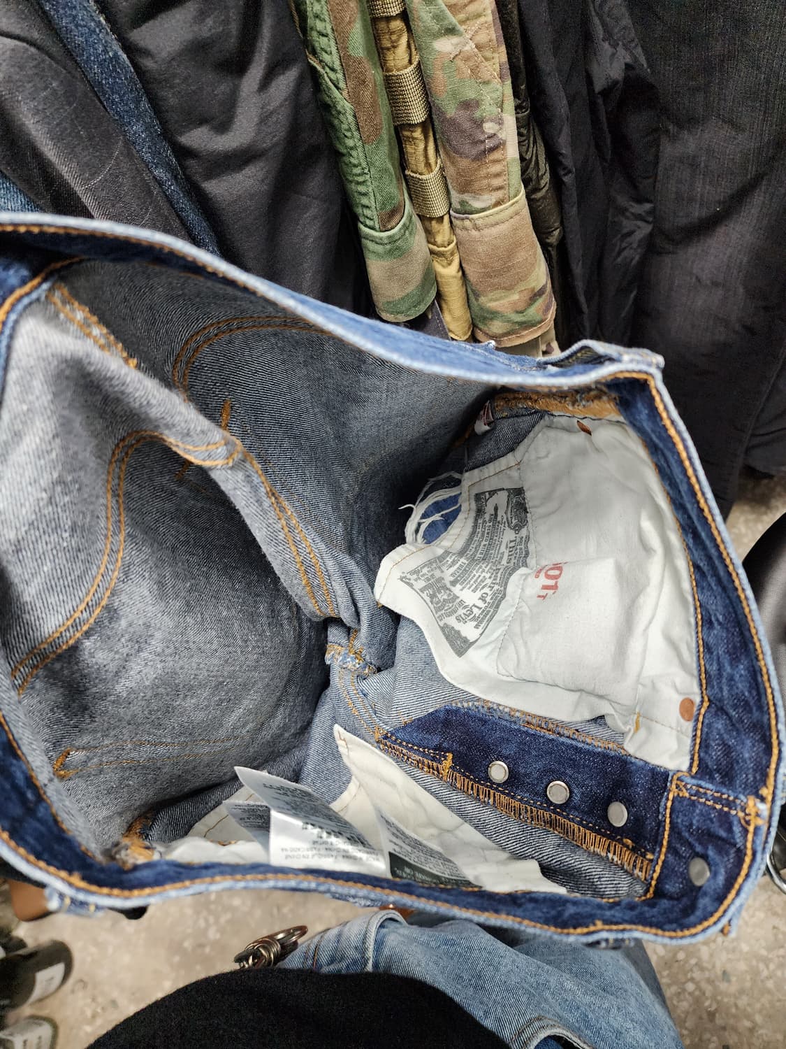 리바이스 501 데미지 청바지 상품이미지6