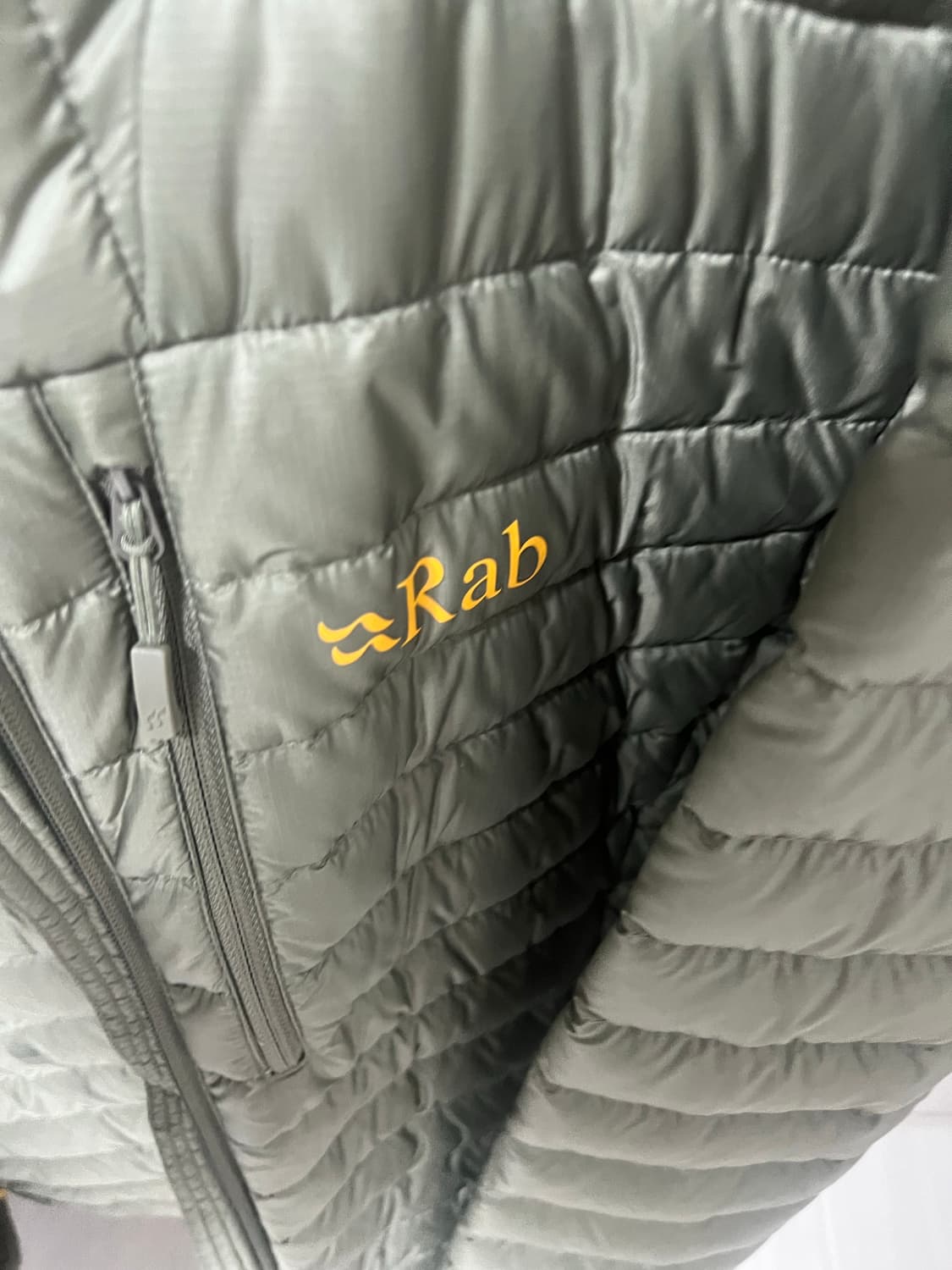 Rab 랩 마이크로라이트 알파인 패딩 자켓 카키 s 상품이미지3