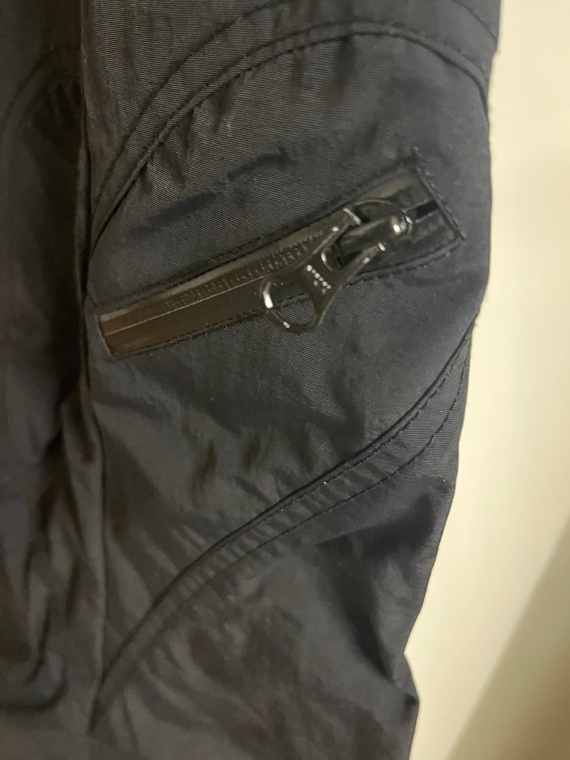 더 뮤지엄 비지터 팬츠 상품이미지3