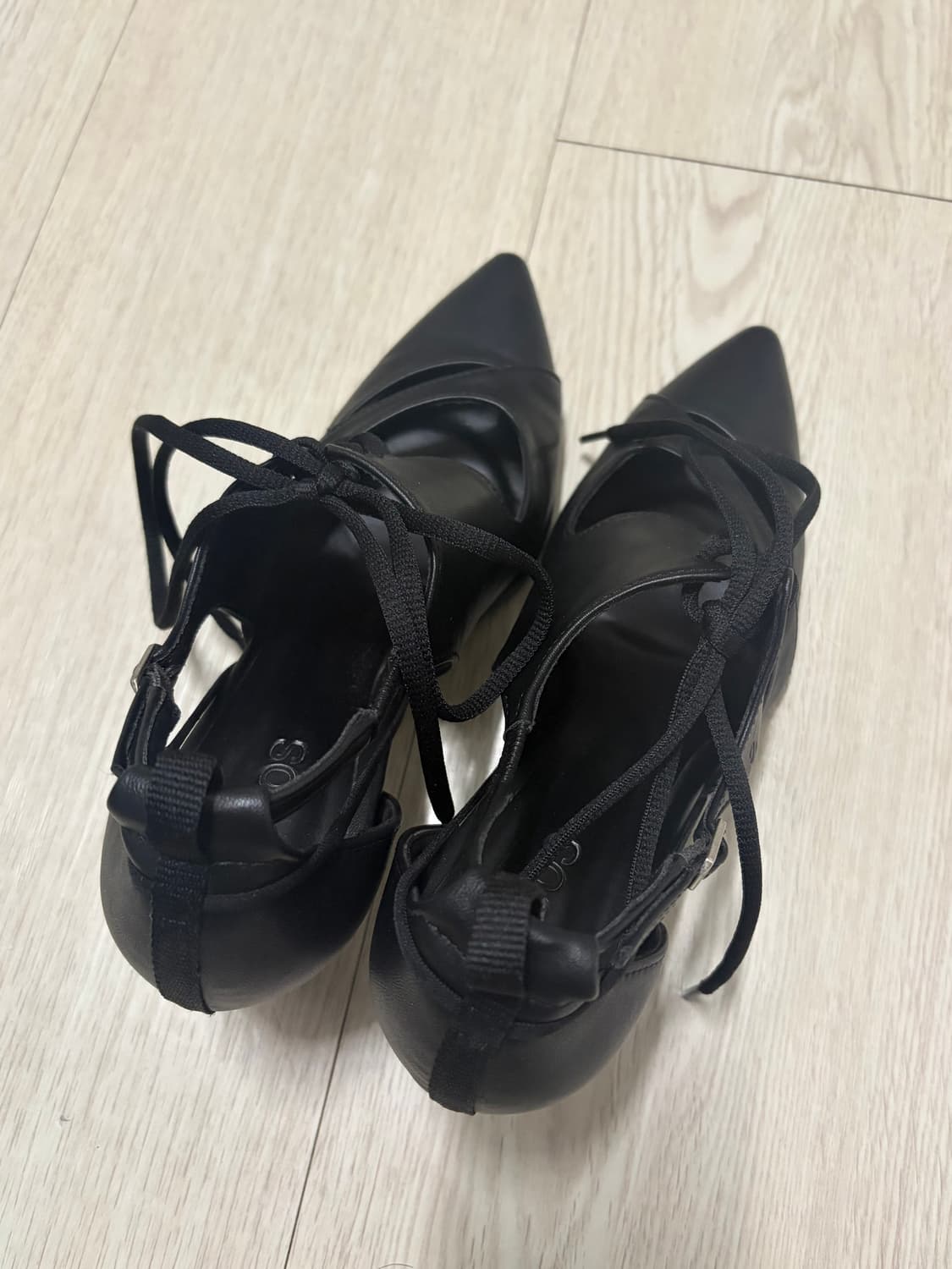 오호스 Multistrap Stiletto Heels / Black 상품이미지6