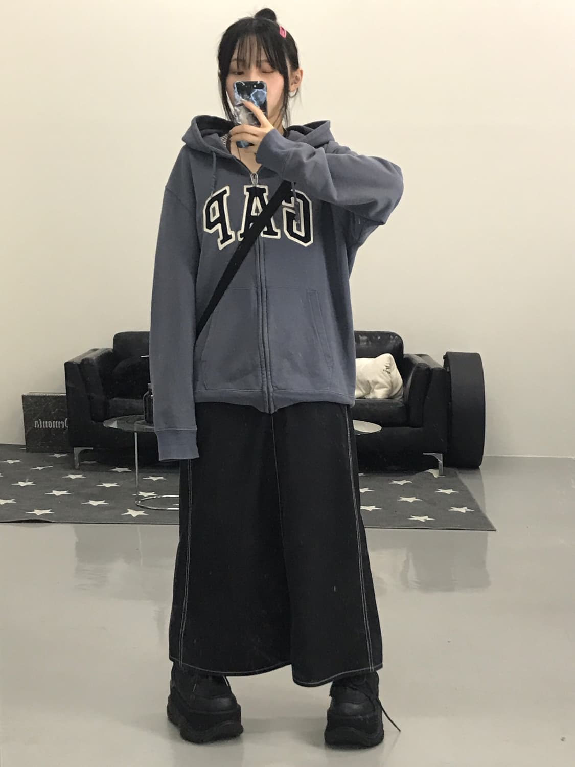 Gap Gray Graphic Zip Up Hoodies 상품이미지2