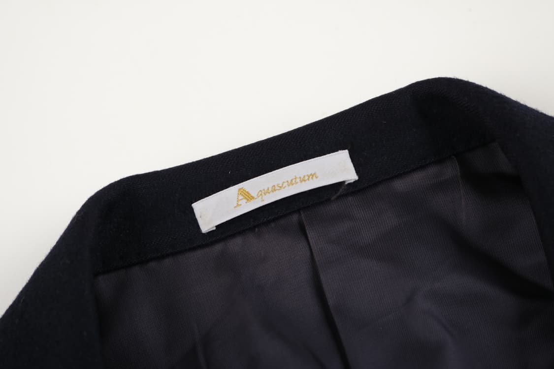 [L] 아쿠아스큐텀 캐시미어 20% 금장 블레이저 자켓 상품이미지4