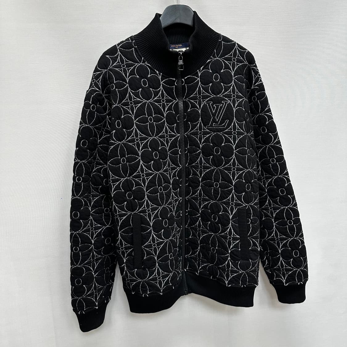 루이비통 집 스루 모노그램 플라워 블루종 ( 105~110 ) 상품이미지2