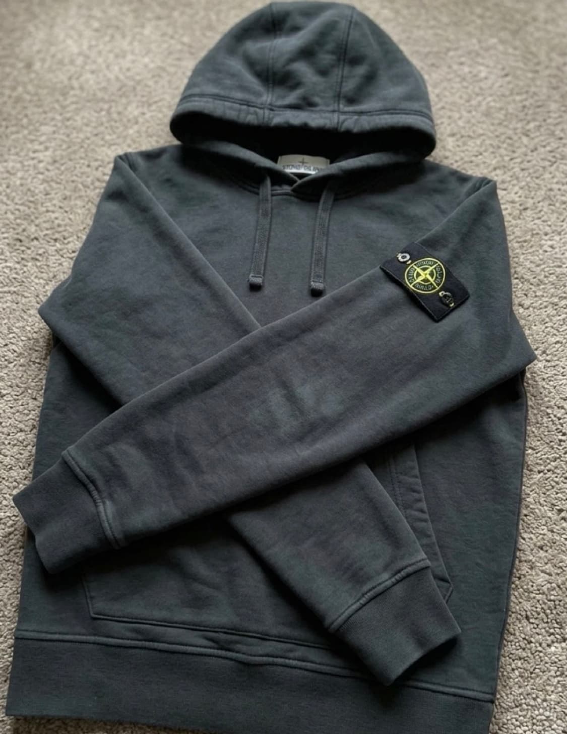 스톤아일랜드 22FW 후드티 상품이미지3