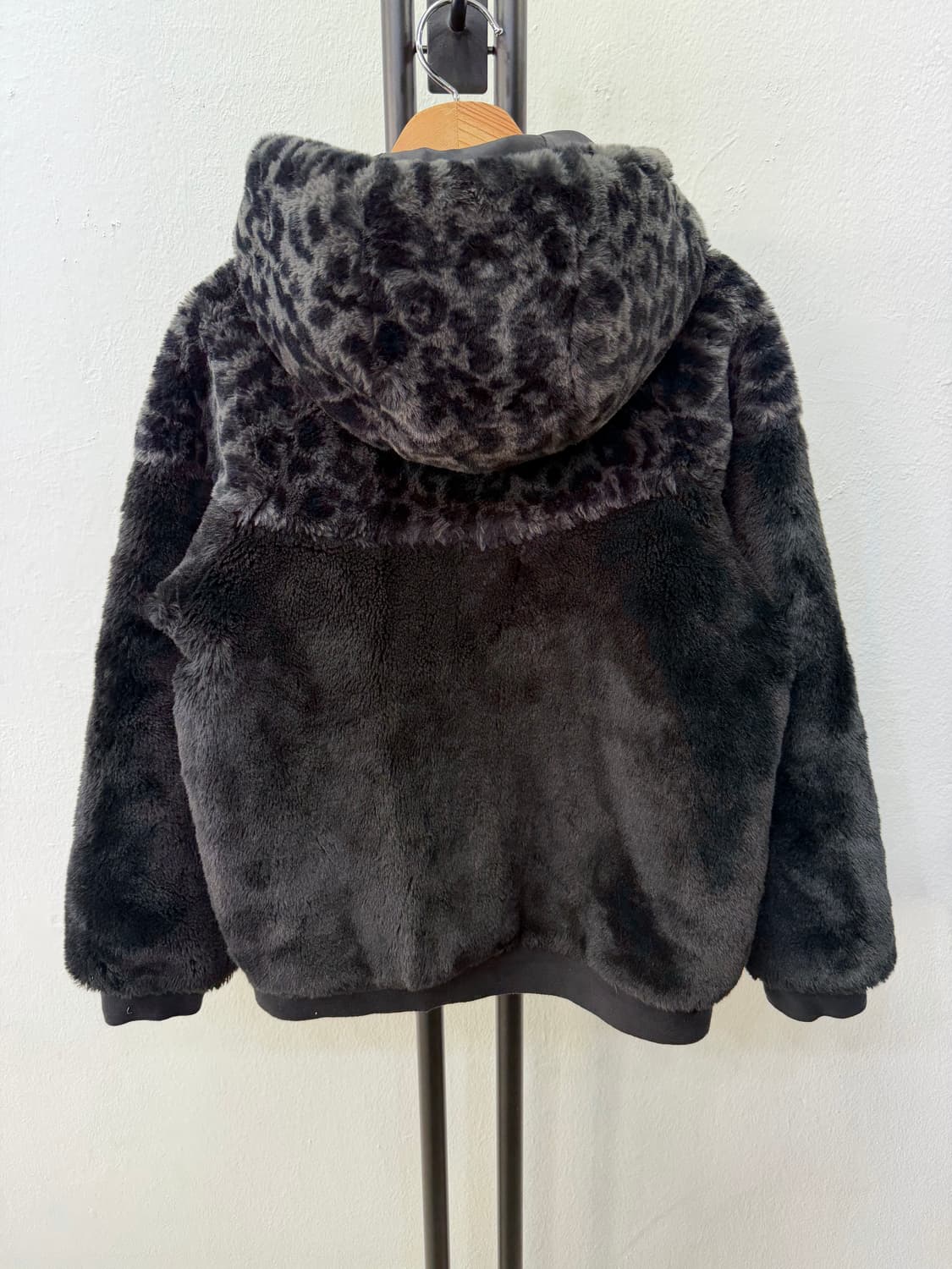 정품) 나이키 여성 레오파드 퍼 후리스자켓 M 상품이미지5