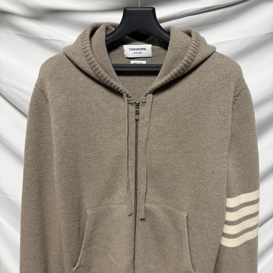 [S+급/4] 톰브라운 세일 보트 인타르시아 니트 후드집업 백화점판 상품이미지2