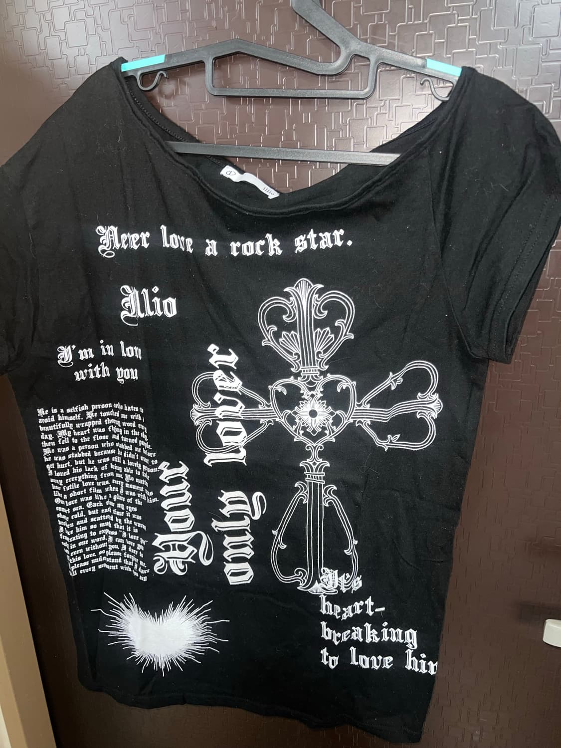 (카리나착용) 일리고 원숄더 반팔 L 상품이미지3