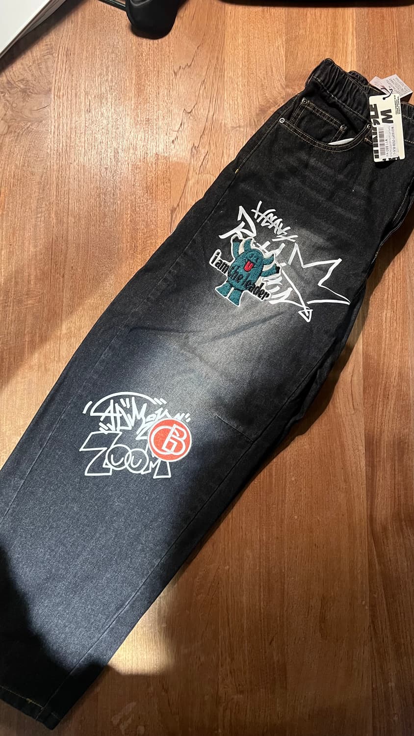 흑청 자수 데님 팬츠 상품이미지2