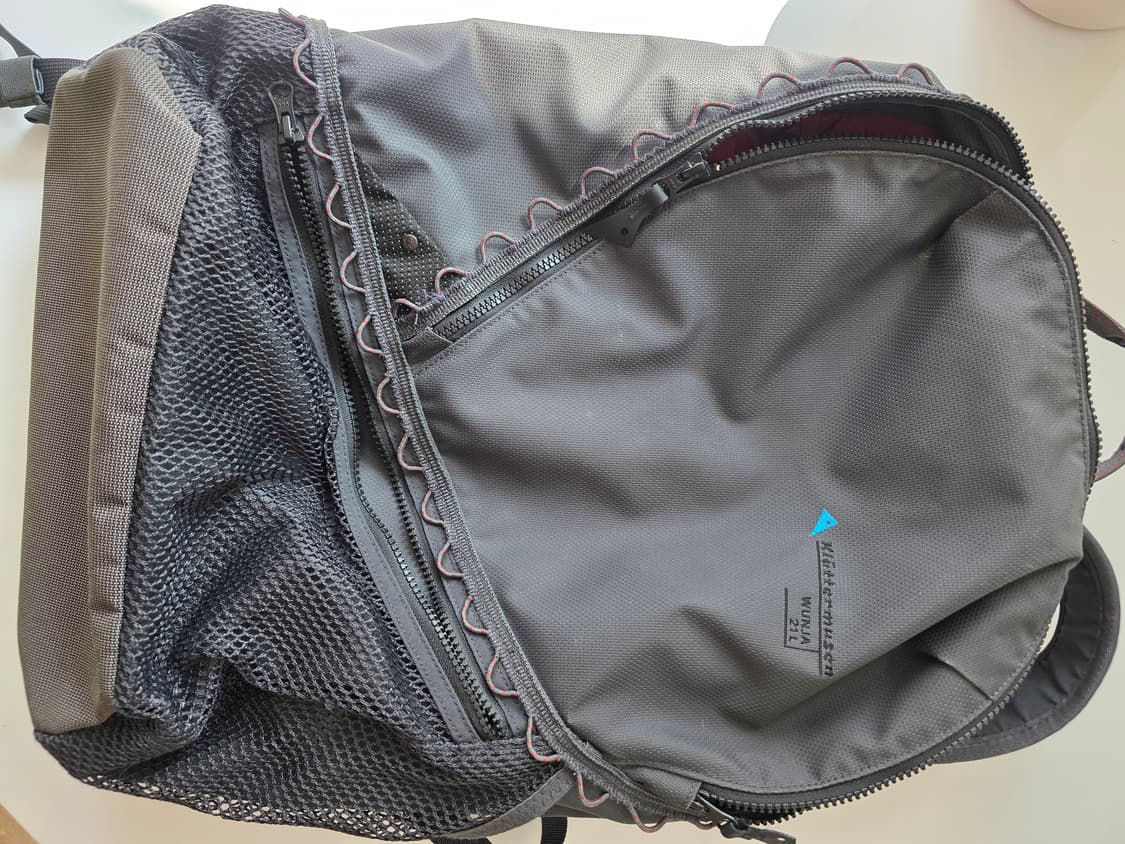 클라터뮤젠 운자 백팩 21l 상품이미지1