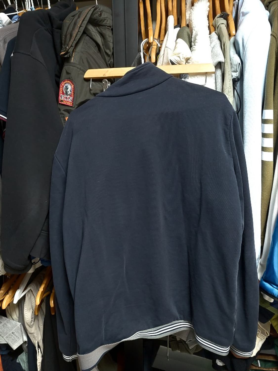 몽클레어 네이비 니트 패딩 점퍼 상품이미지2