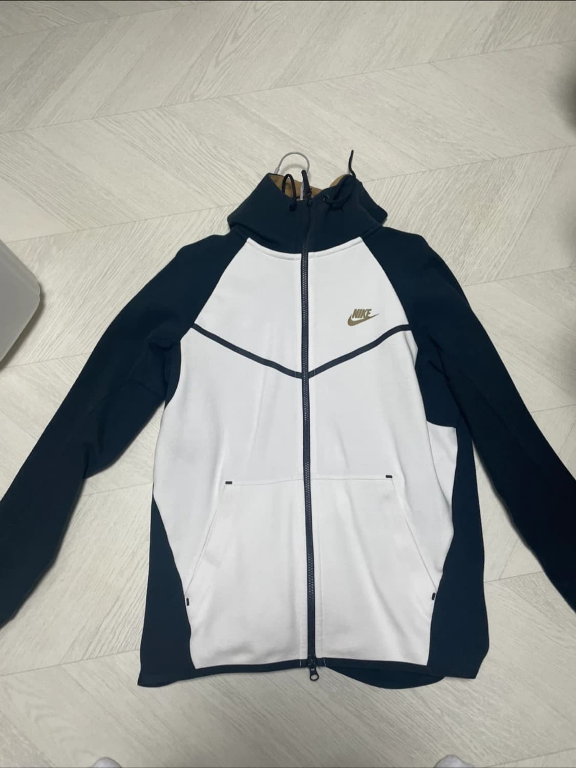 나이키 테크팩 (한정판)L 상품이미지1