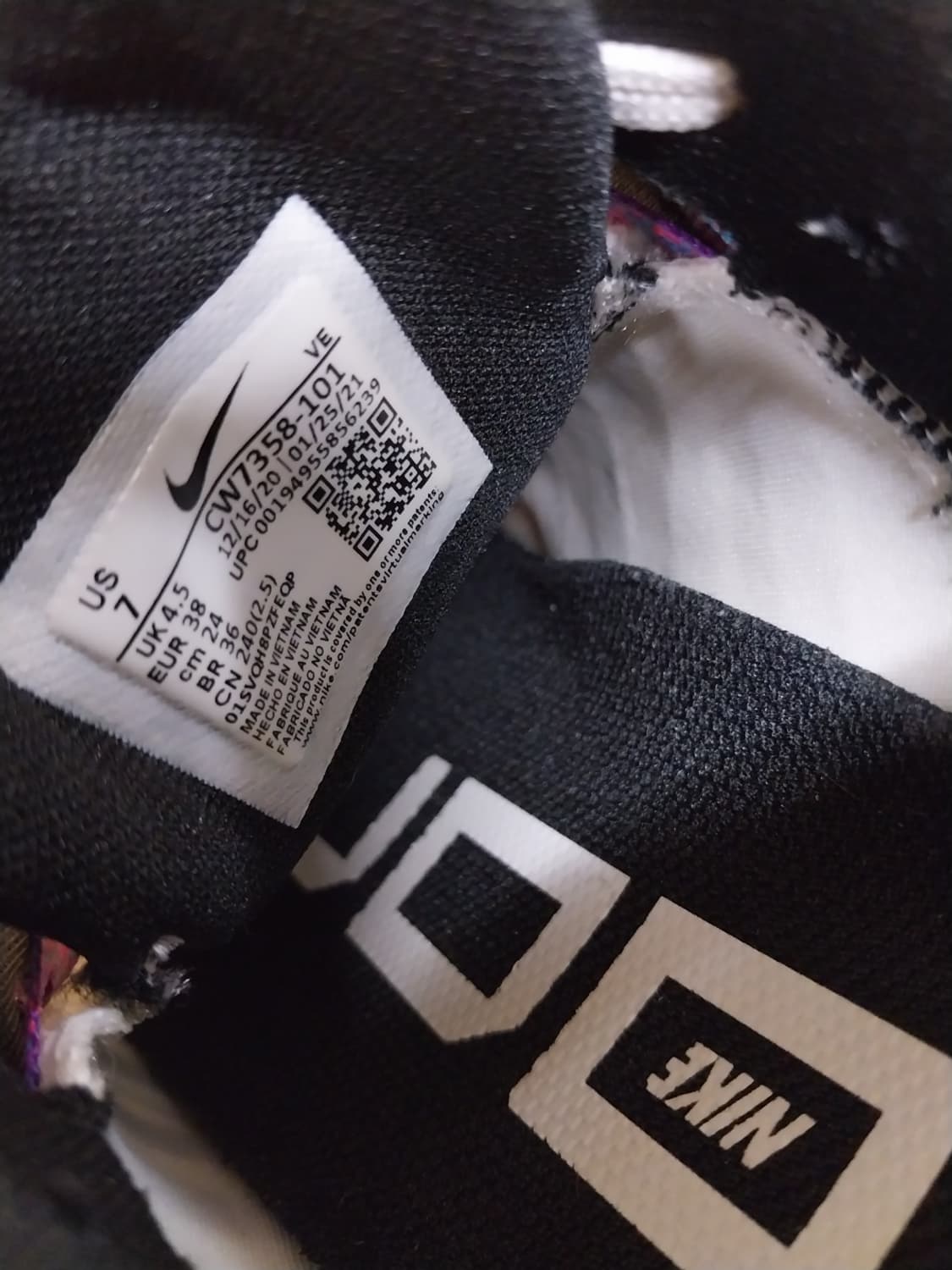 여성 나이키 에어줌 페가수스 38 런닝화, 운동화 (240) 상품이미지9