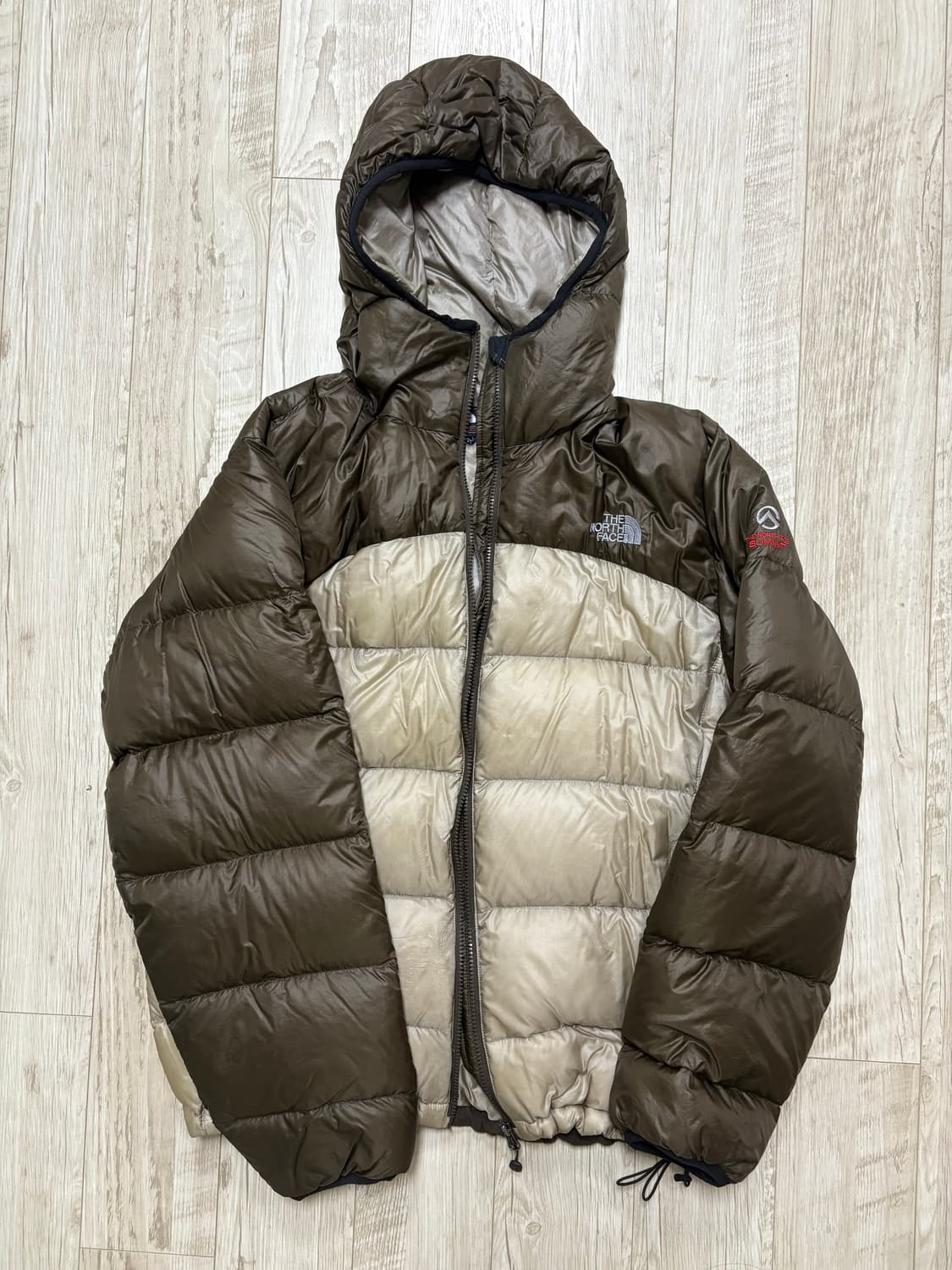 노스페이스 아콘카구아 패딩 L 상품이미지1