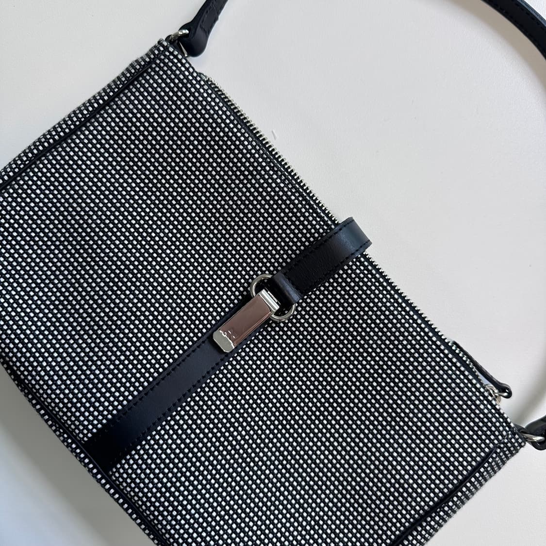 Courreges 꾸레쥬 숄더백 상품이미지1