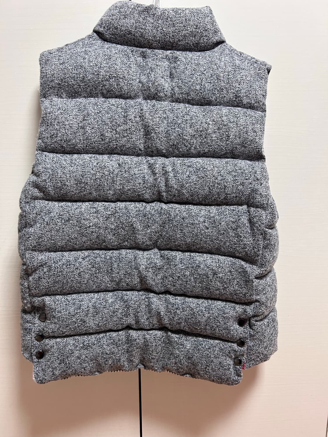 정품 톰브라운 보카시 패딩 조끼 사이즈 1 상품이미지4