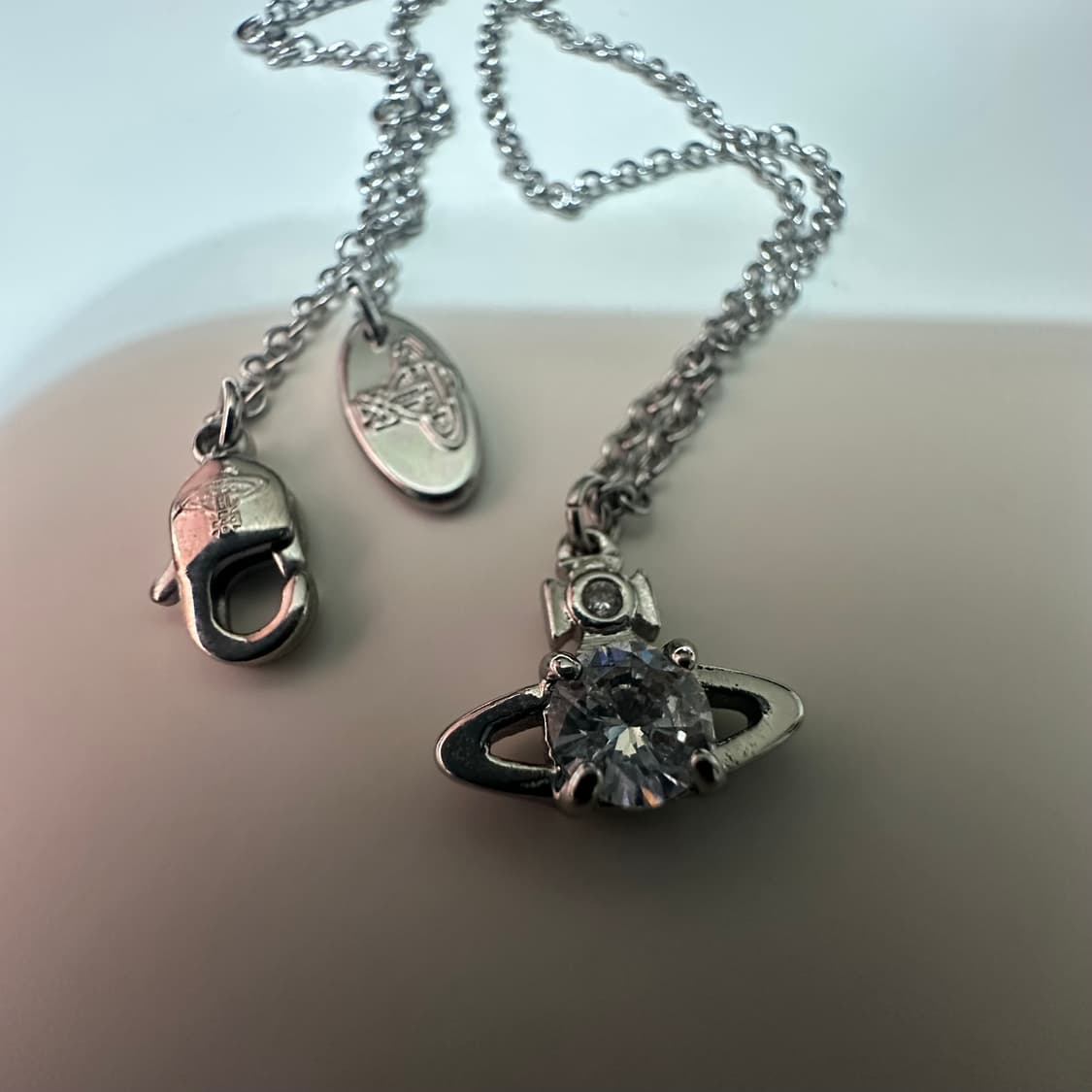 비비안웨스트우드 레이나 목걸이 상품이미지2