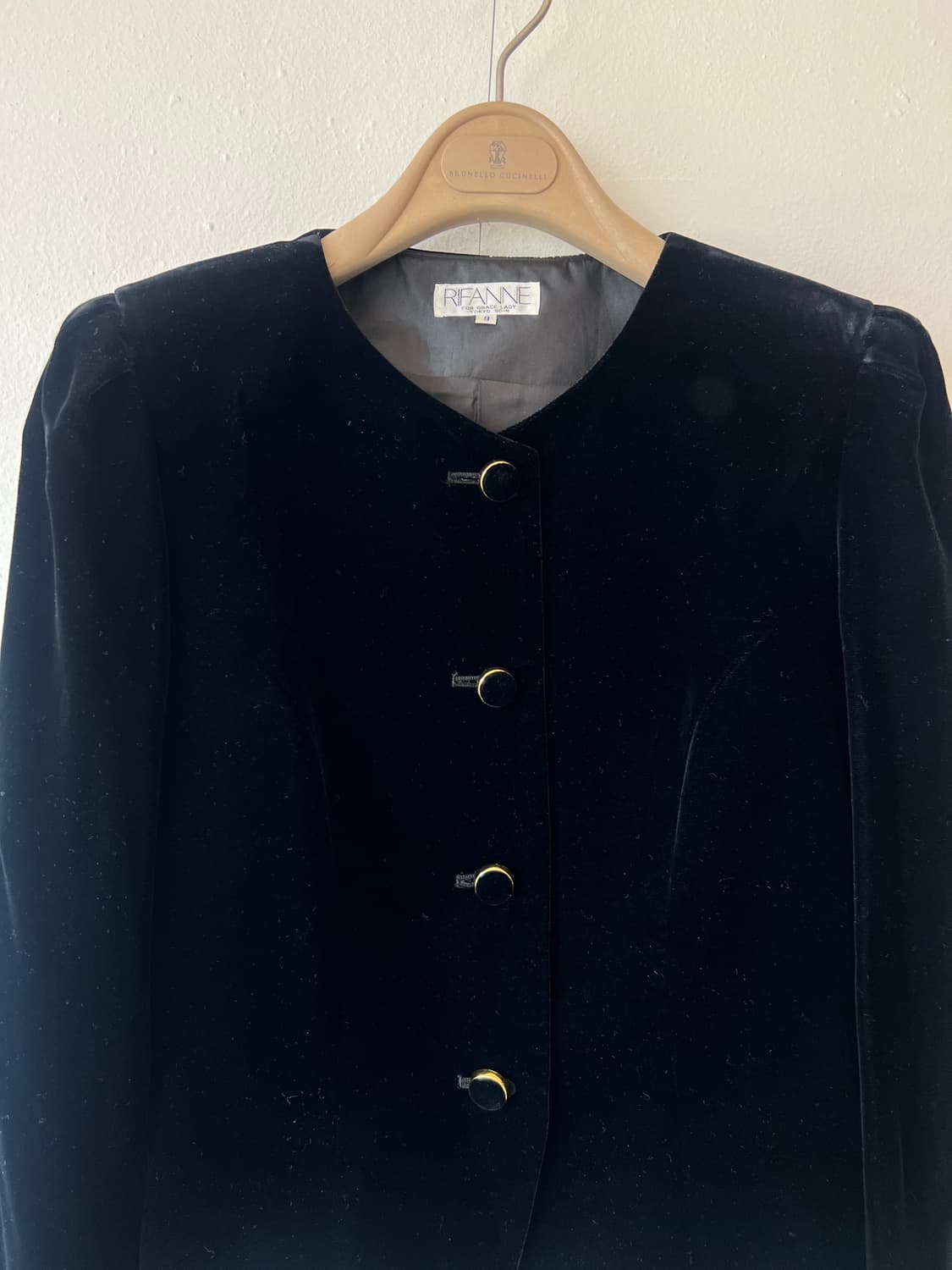RIFANNE 일본수입 여성 블랙 벨벳 노카라자켓 상품이미지1