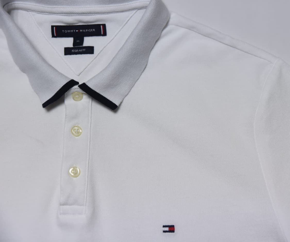 타미힐피거 화이트 반팔 카라티 XL 거의 새상품 상품이미지1