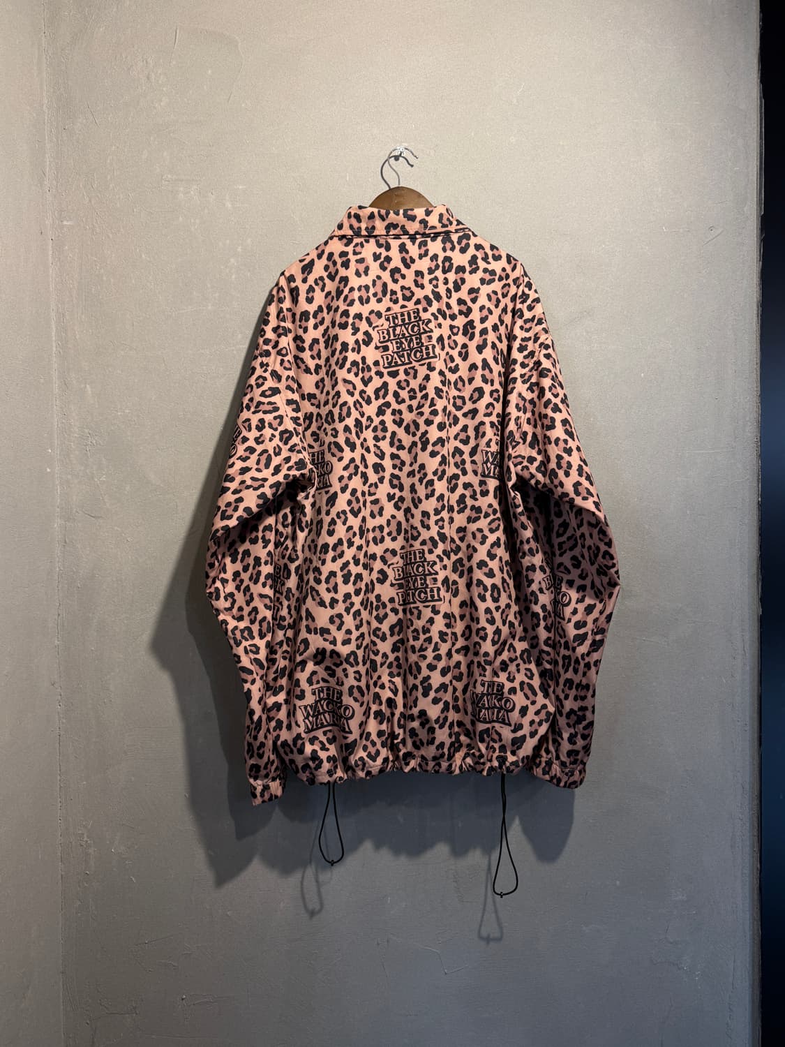 와코마리아 블랙아이패치 레오파드 트랙자켓 XL(2XL) 상품이미지2