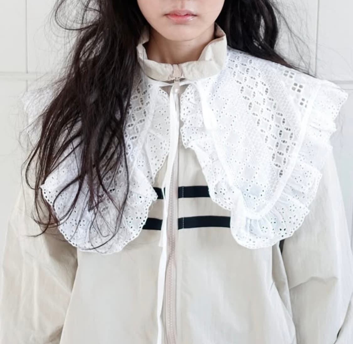 샵페어리 와이드 펀칭 레이스 칼라 화이트 상품이미지1