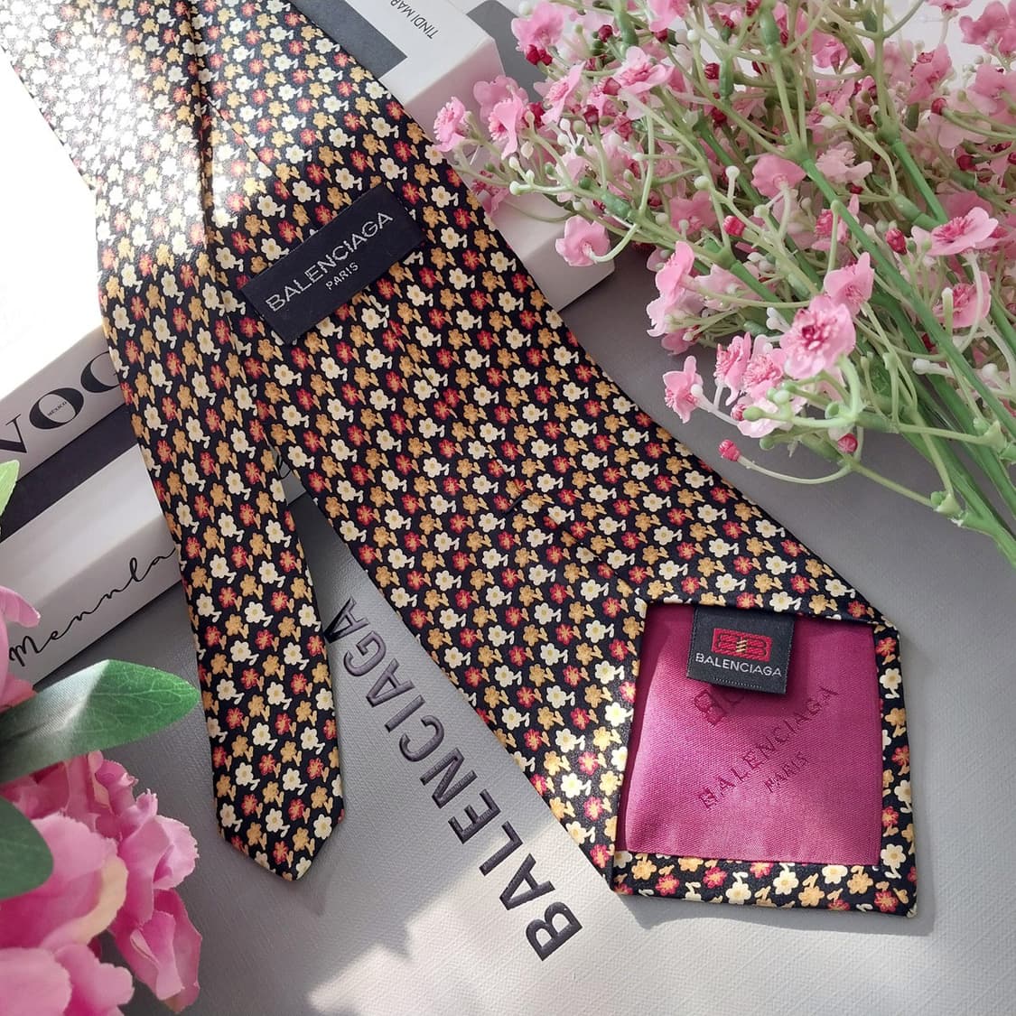 발렌시아가 실크 블랙&옐로우 플로럴 넥타이 9.5cm A+등급 K1403 상품이미지4