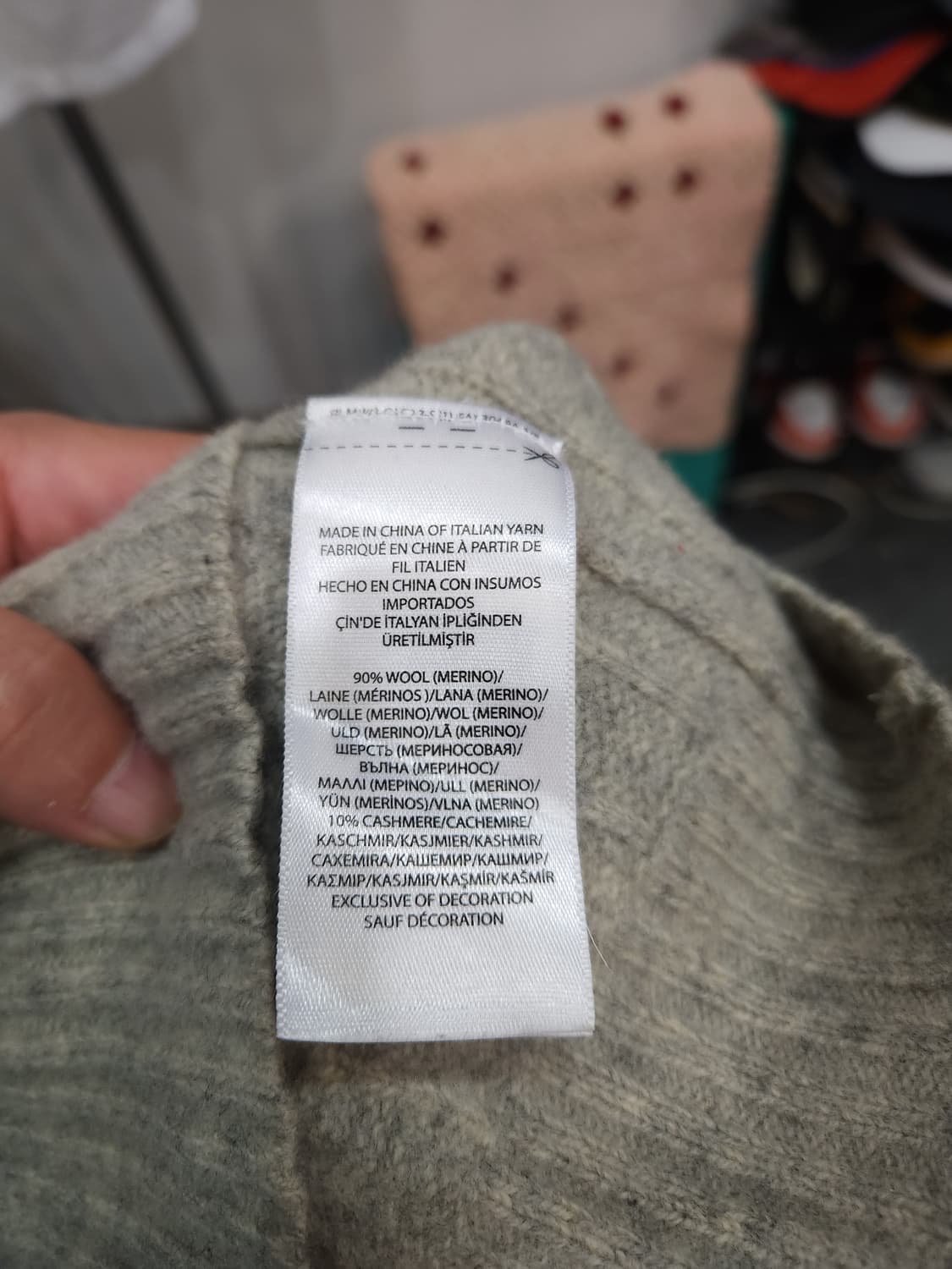 폴로 랄프로렌 블랙 램스울 그레이 꽈배기 니트
​
 상품이미지4