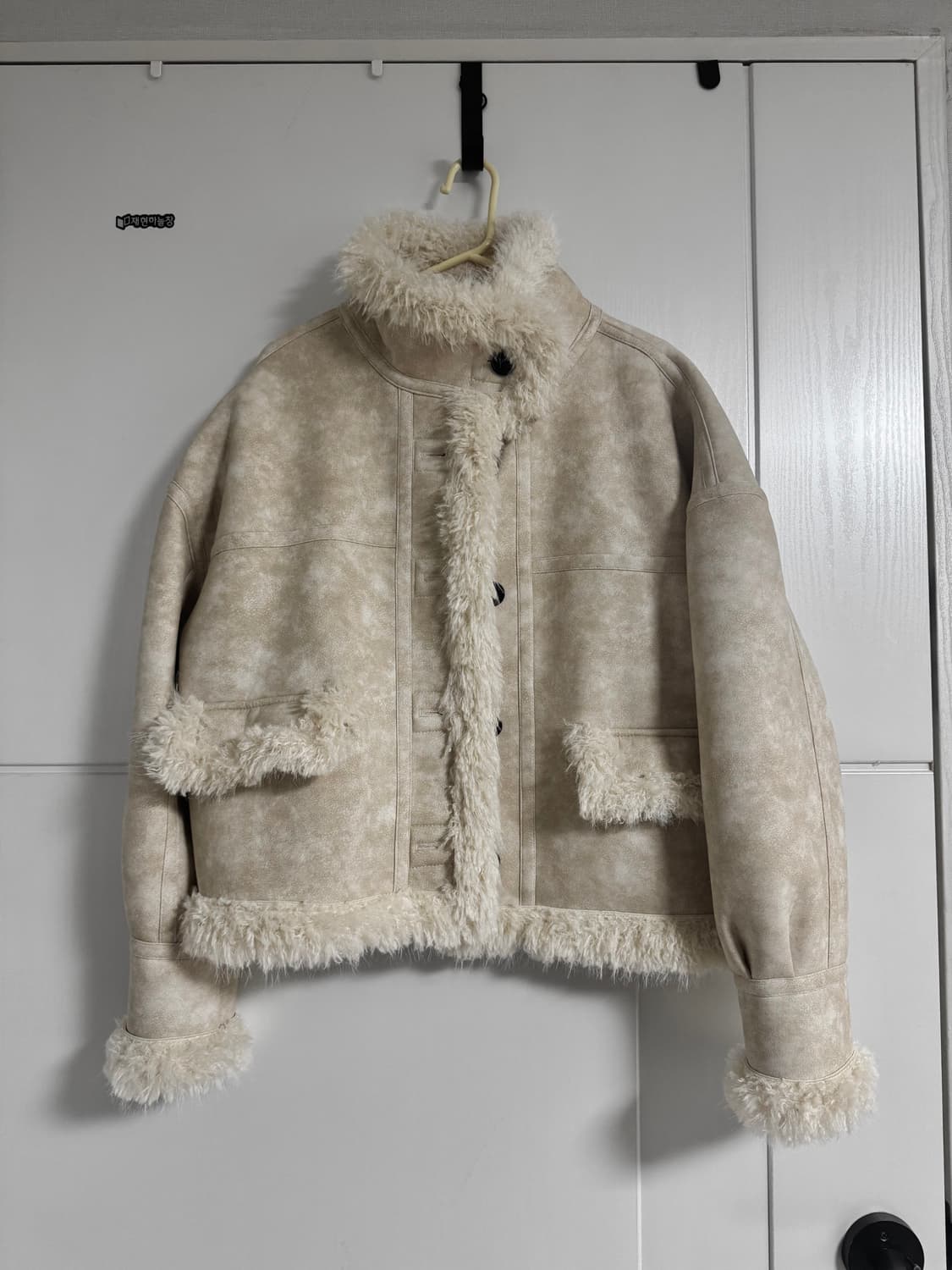 오블린 퍼배색 스웨이드 무스탕 상품이미지3