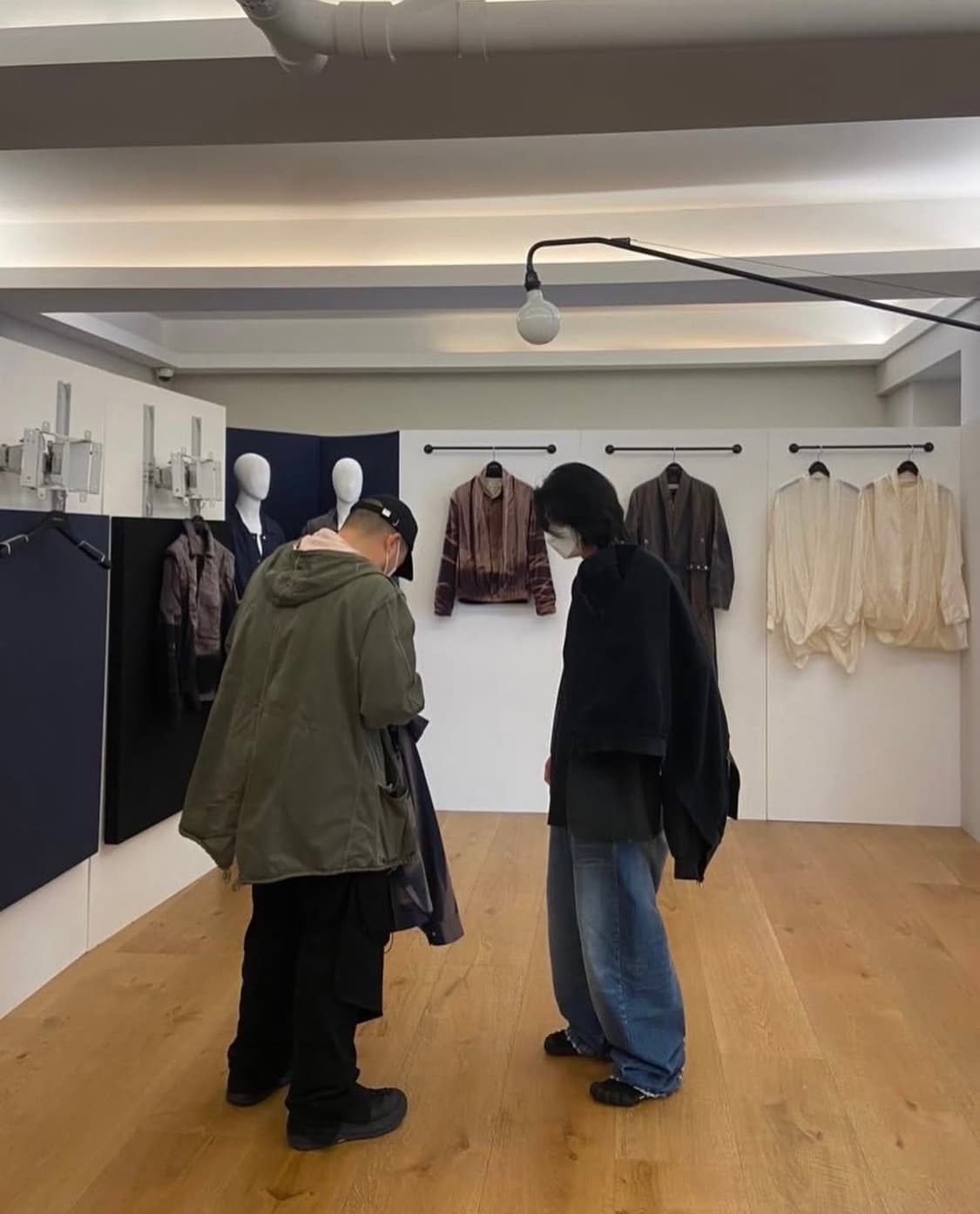 [41] 발렌시아가 파이브 핑거스 스니커즈 상품이미지4