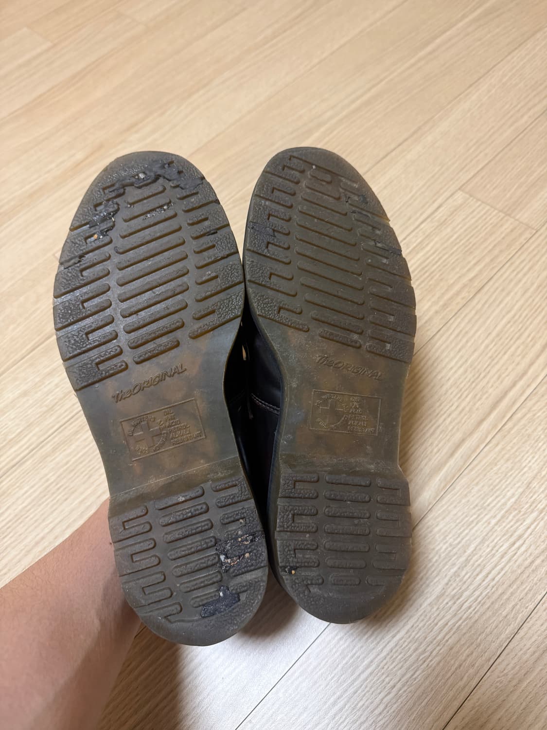 uk7,260) 119,000원 닥터마틴 아드리안 아카디아 체리레드 로퍼 상품이미지6