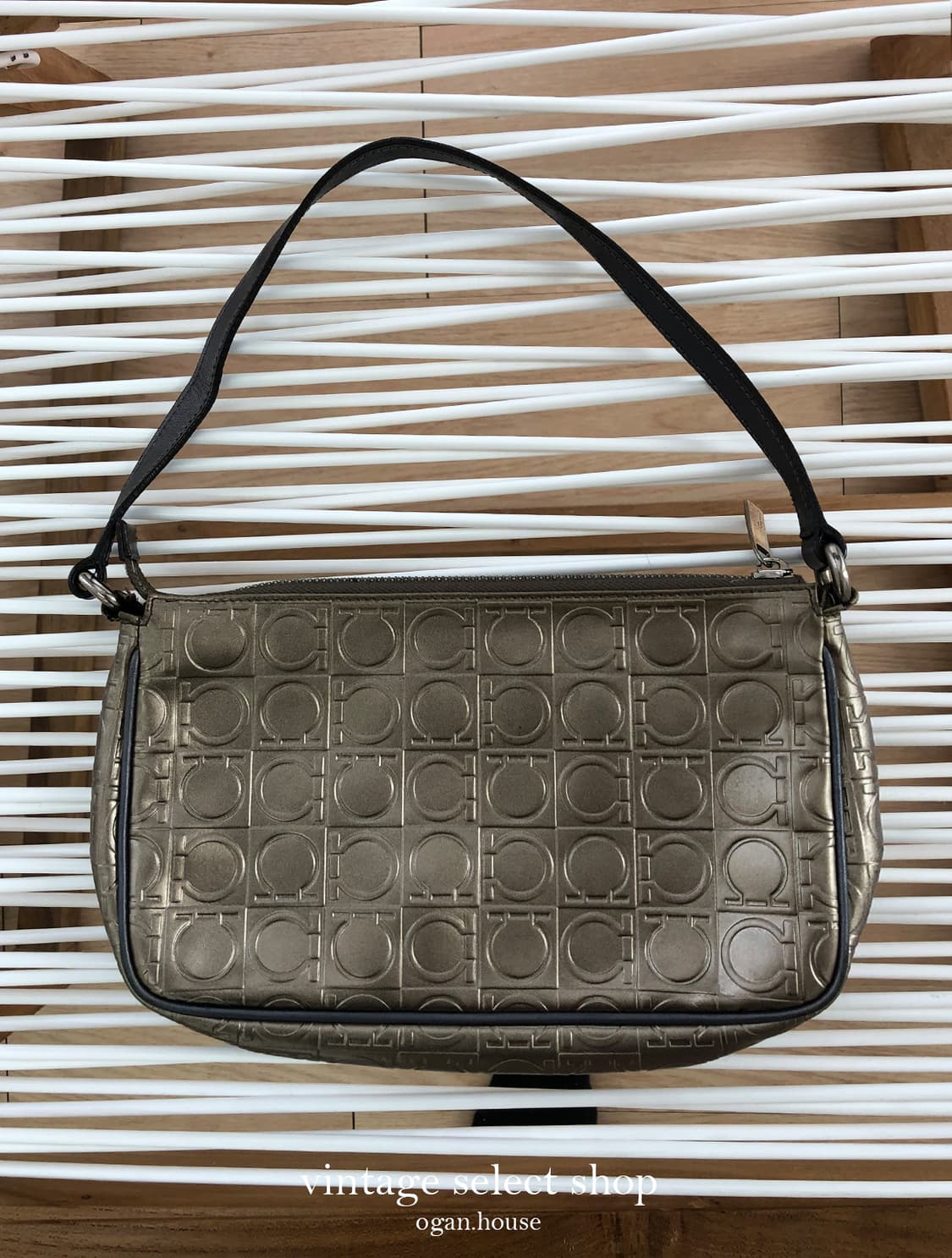 vintage Salvatore Ferragamo gancini bag 상품이미지2