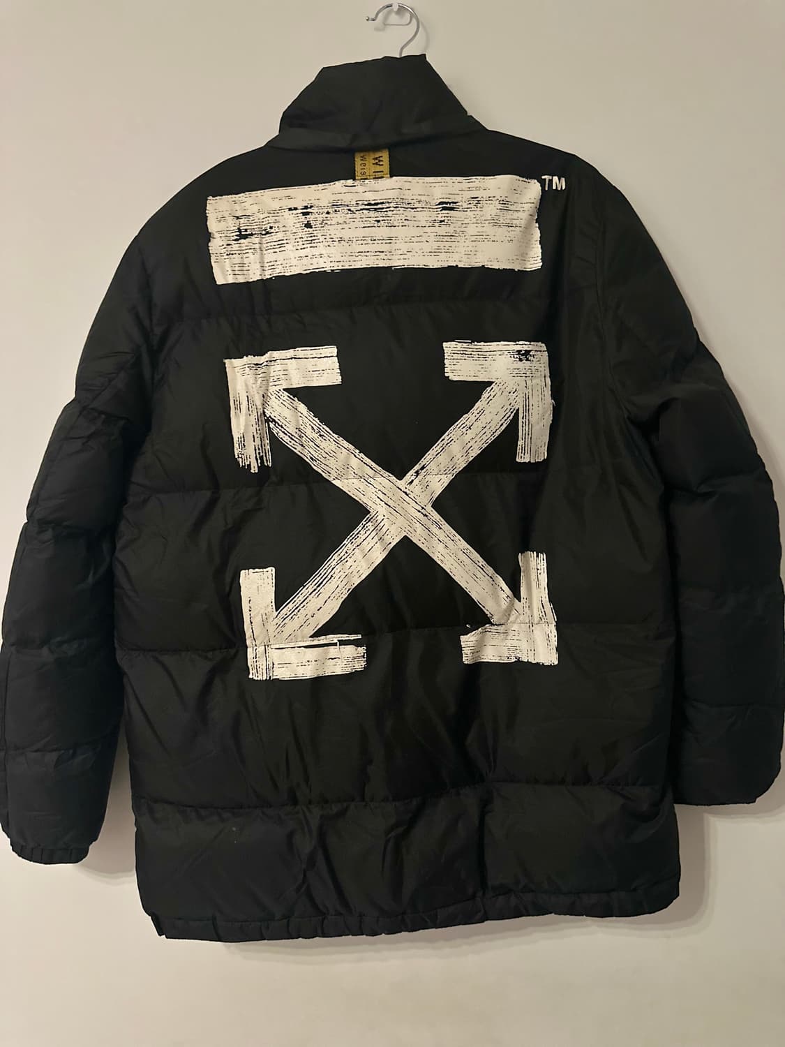 오프화이트 17FW 디아고 브러쉬드 다운 패딩 상품이미지1