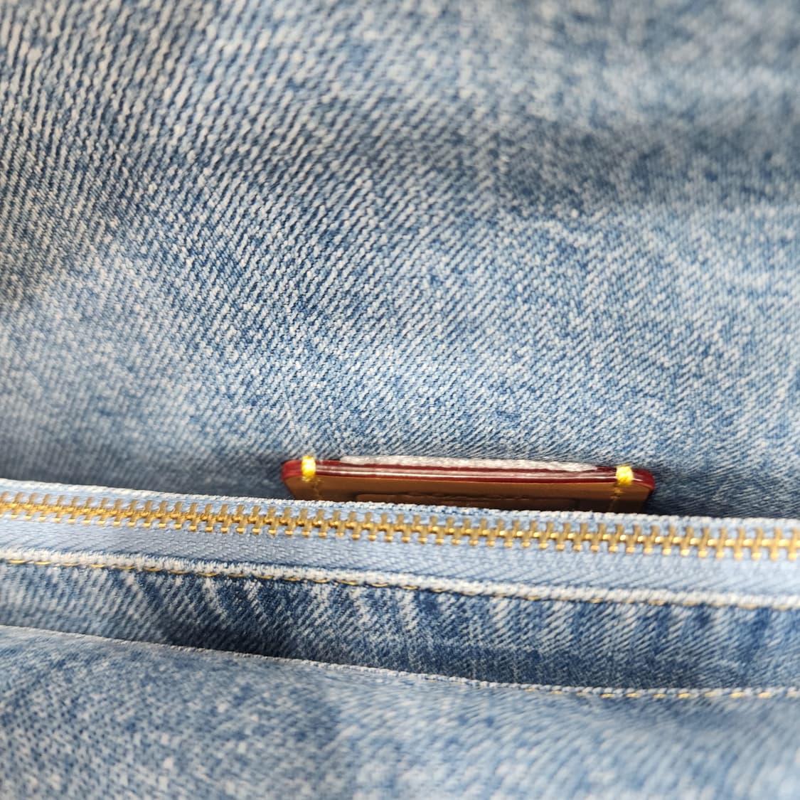 코치 데님 퀼팅 태비 숄더백 26 / 새제품 상품이미지9