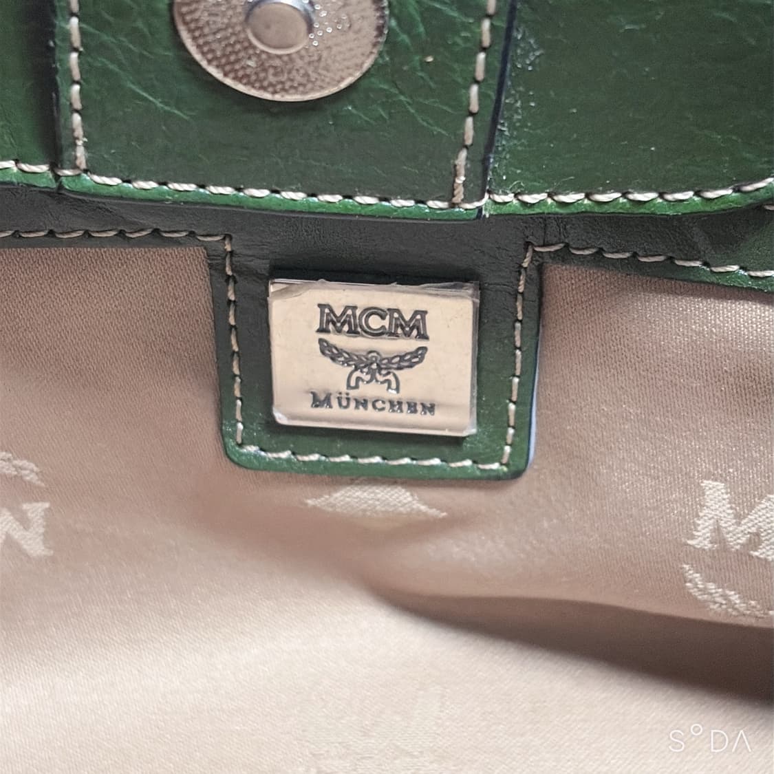 MCM 엠씨엠 로고 숄더백 토트백 그린 상품이미지7