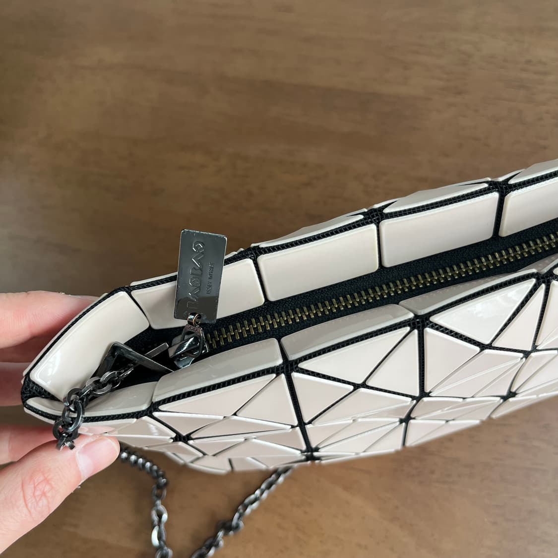 이세이미야케 바오바오 체인 크로스백 상품이미지3