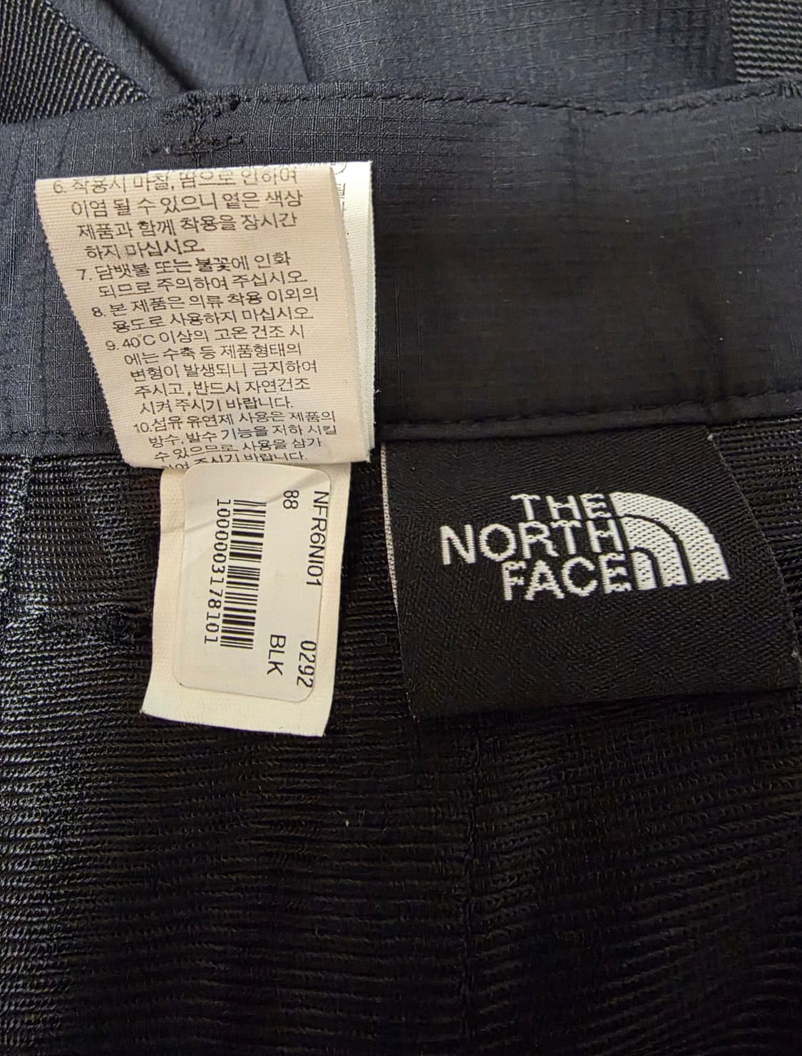 노스페이스 스판 등산 반바지 Black 88 (33인치)
 상품이미지7