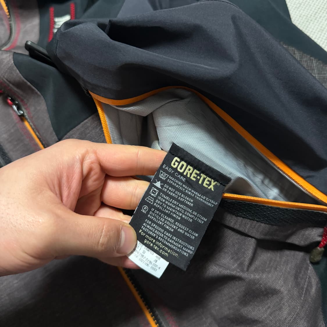 밀레 고어텍스 심실링 방수 바람막이 자켓 상품이미지4