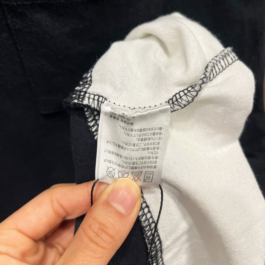 넘버나인 반팔 티셔츠 레이어드 체스트 싱글 포켓 무지 디테일 블랙 상품이미지7