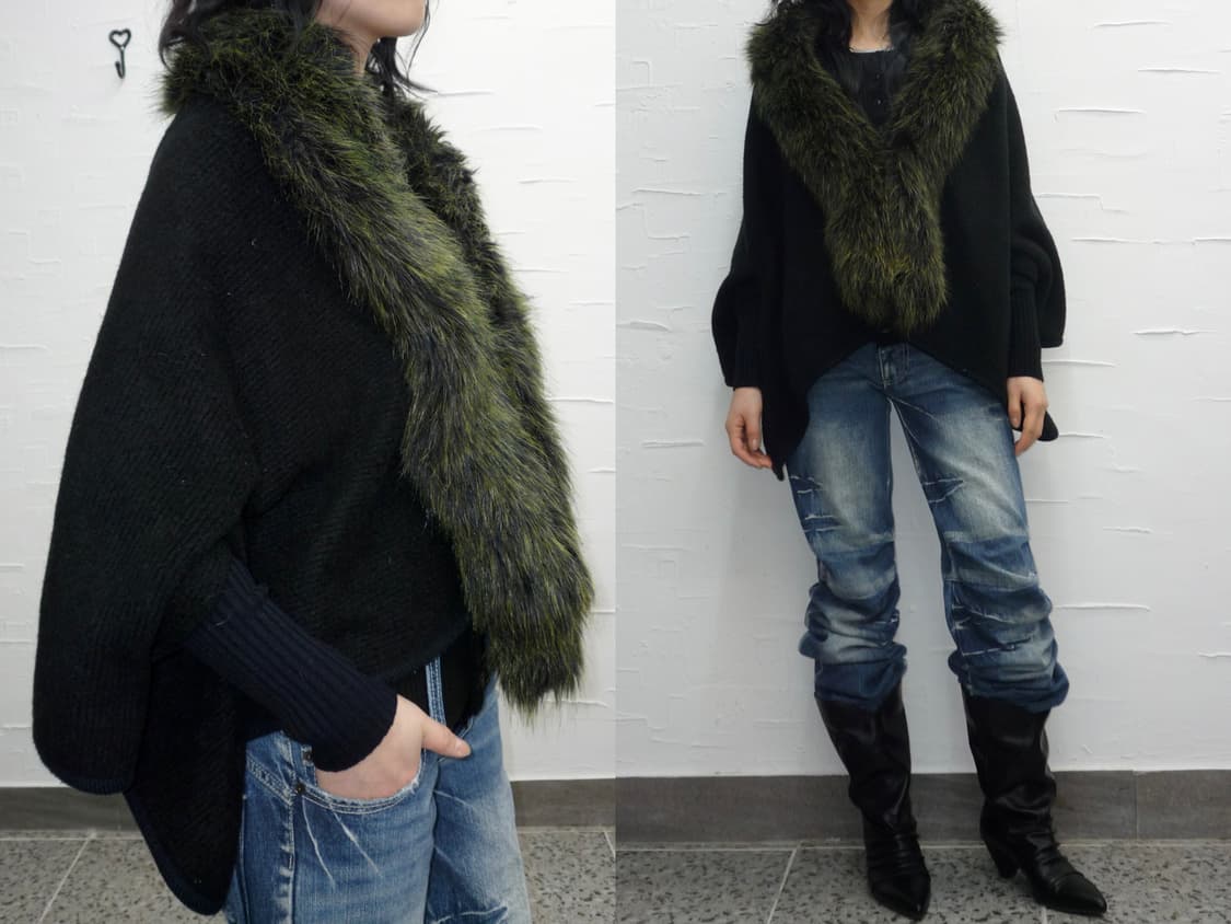 Khaki fur cape 상품이미지2