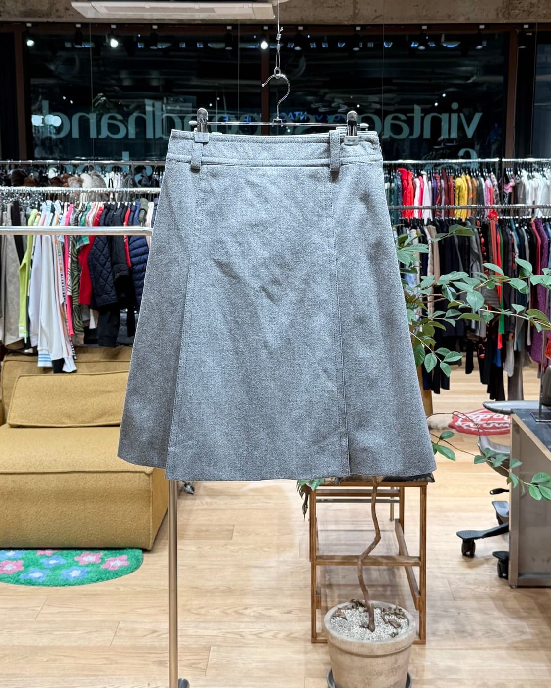 셀린느 그레이 울 핀턱 미디스커트 상품이미지1