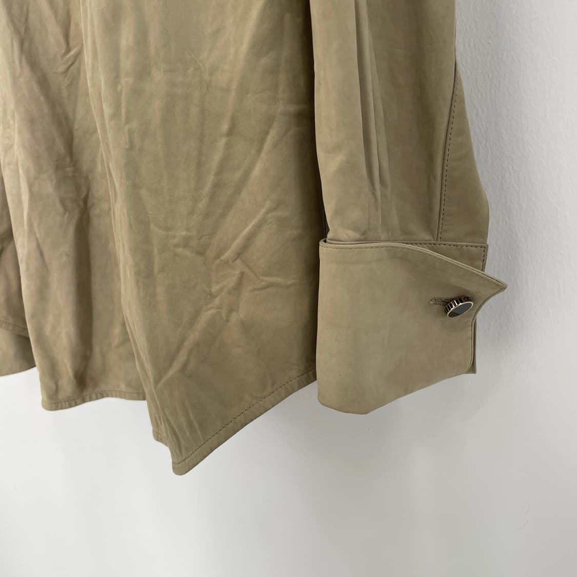 페라가모 레더 셔츠 상품이미지4