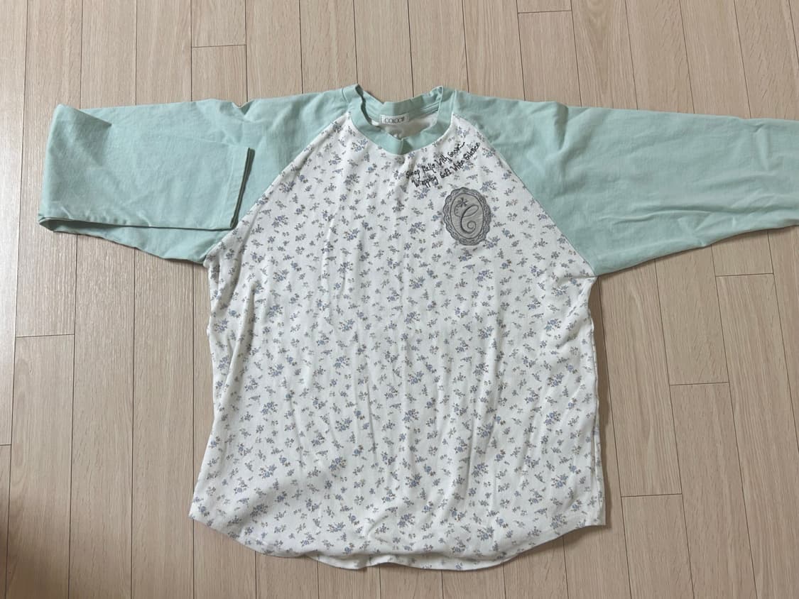 콜로신스 민트 플라워 티셔츠 팔아요 상품이미지2