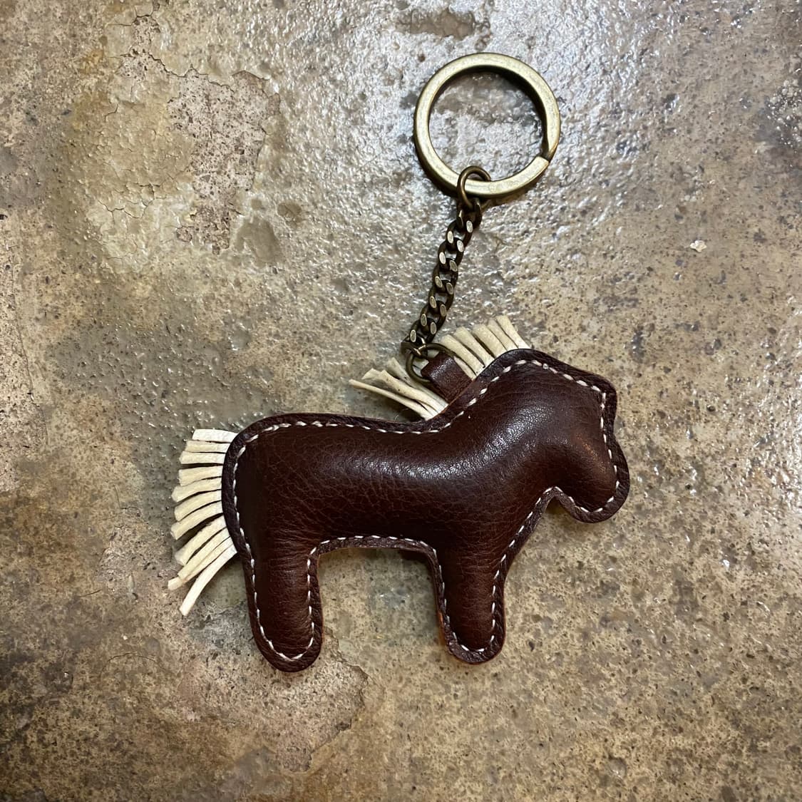 빈티지 가죽 말 키링 브라운 상품이미지2