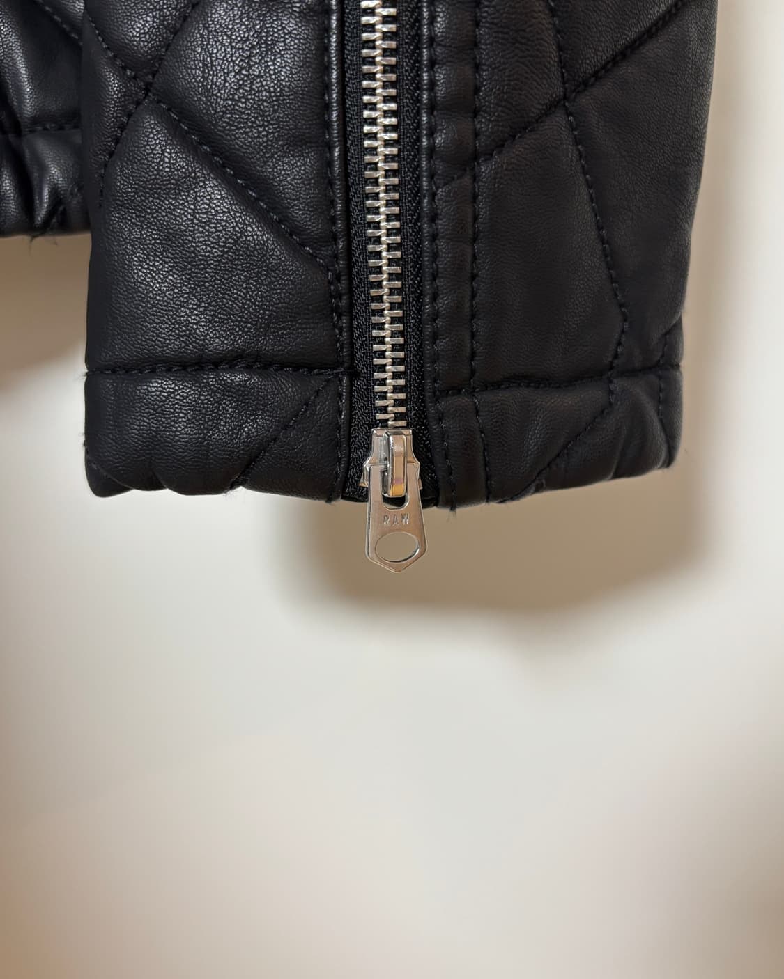 (XL) 지스타로우 코티드 퀼팅 자켓 (레더 이펙트) 상품이미지8