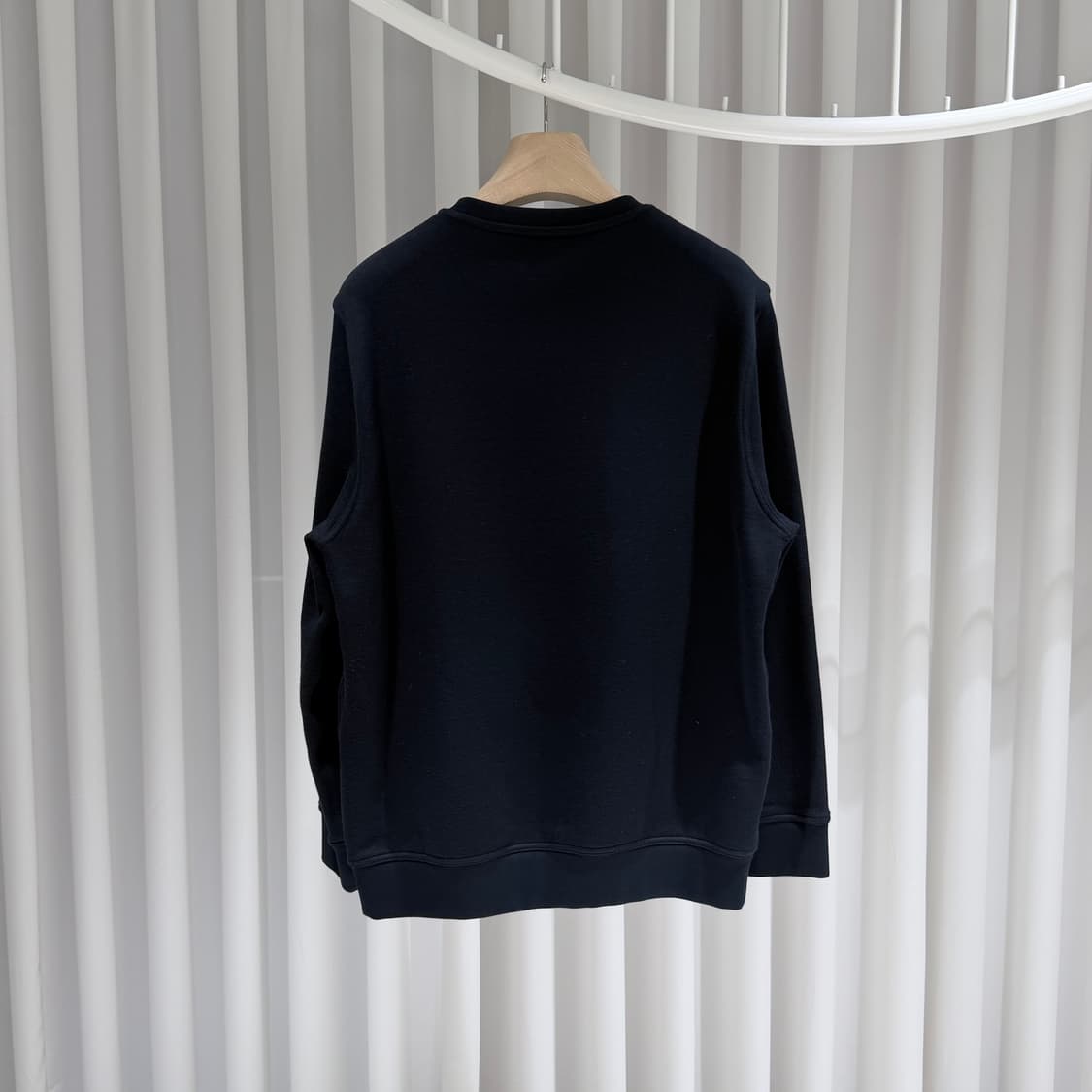 (A+/L) / 에르메스 홀스슈 레더 가죽 패치 스웨트셔츠 맨투맨 네이비 상품이미지5