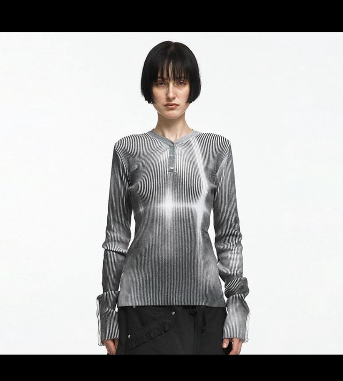 나체 FAINT SPRAY RIBBED KNIT 블랙 상품이미지1