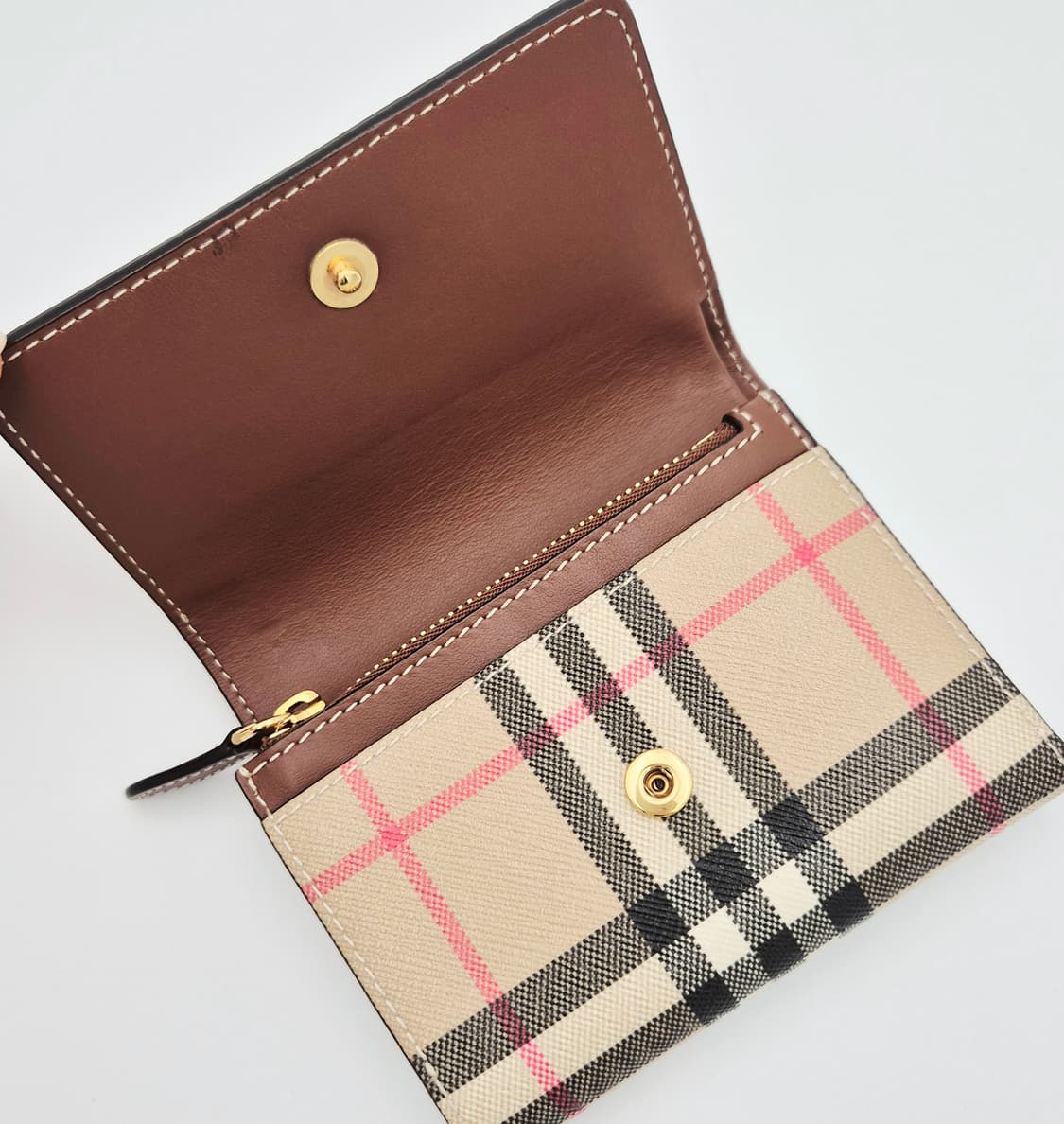버버리 체크 패턴 3단지갑 상품이미지7