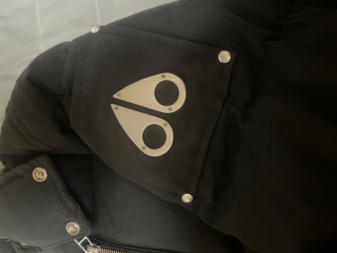 (급처) 무스너클 쓰리쿼터 패딩 블랙 L 상품이미지6